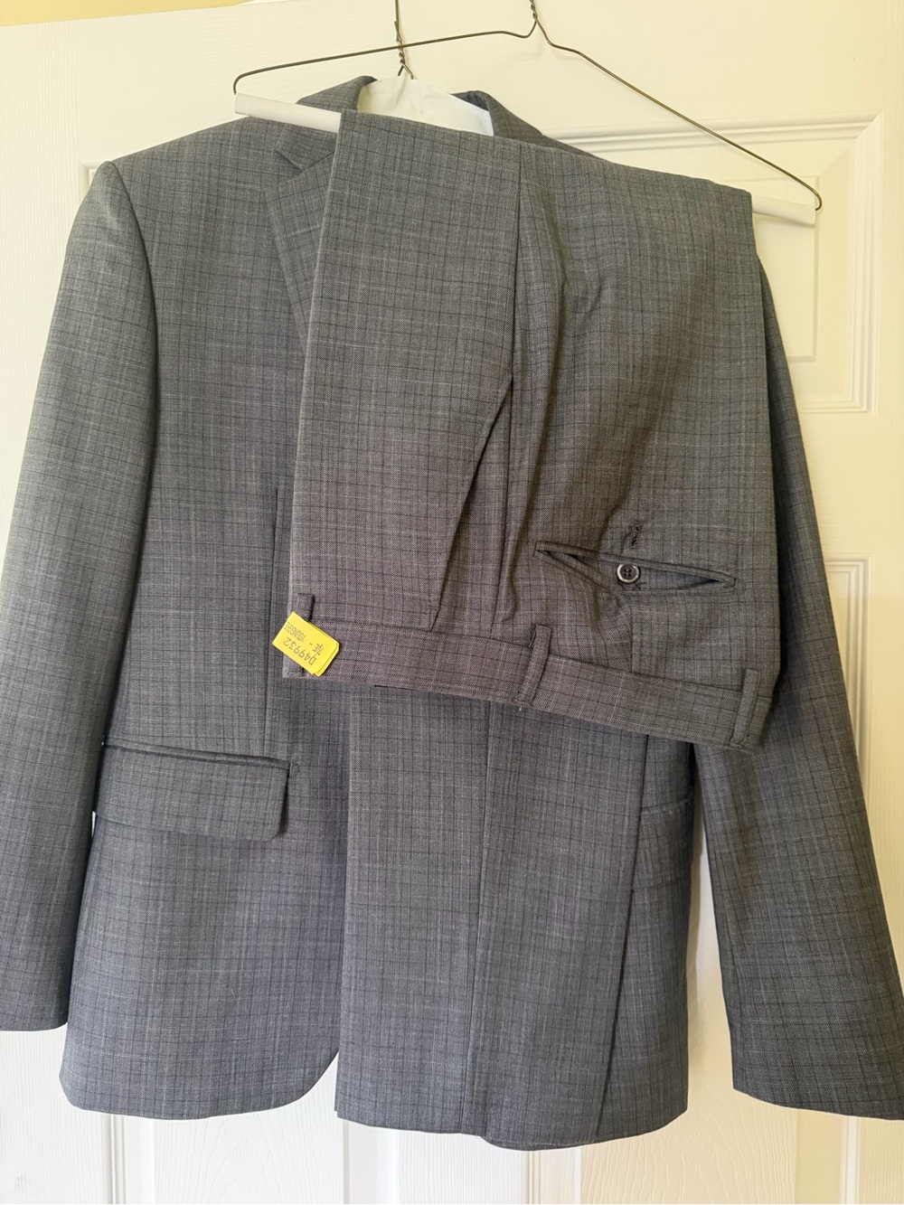 Gray Men's Three Piece Gray Suit Jacket & Trousers